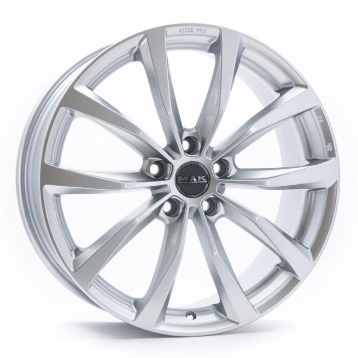 MAK Wolf Silver 7x19 5x114.3 ET40