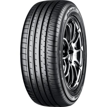 Yokohama Bluearth-xt Ae61